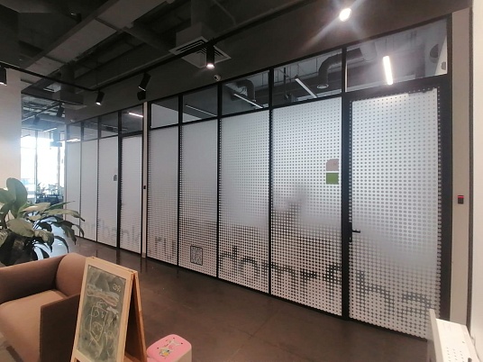 Монтаж и демонтаж плёнок