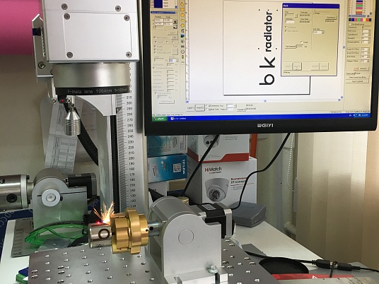 Гравировка на радиусных изделиях