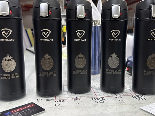 Гравировка на радиусных изделиях