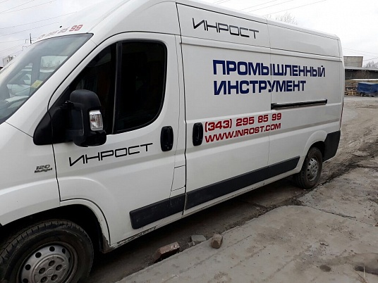 Реклама автомобиля Fiat Ducato. Промышленный инструмент.