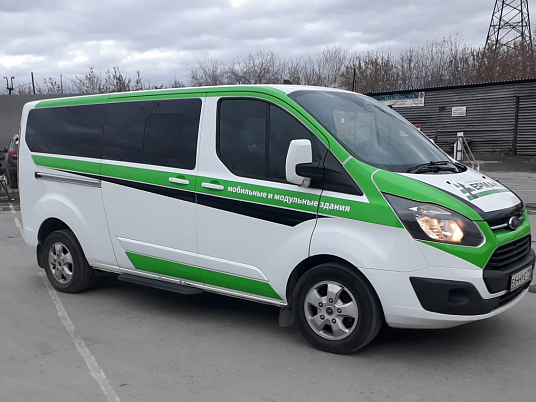 Оклейка машины пленкой