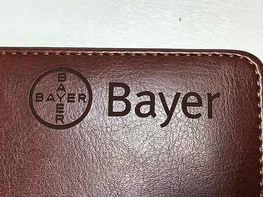 Гравировка на ежедневнике