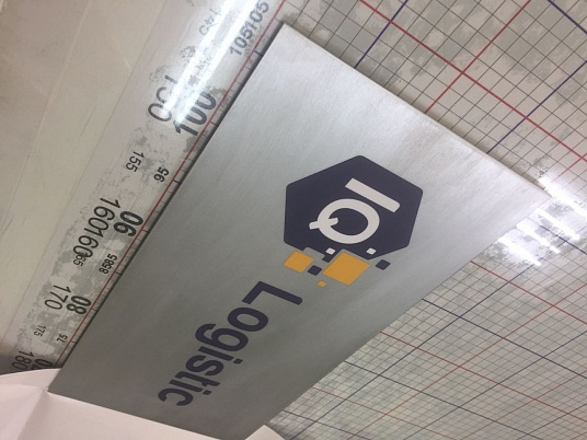 Табличка из алюминия с плёнкой