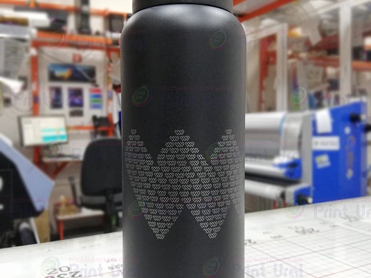 Гравировка на термосе